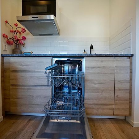 Maun Apartment Зандфорт Экстерьер фото