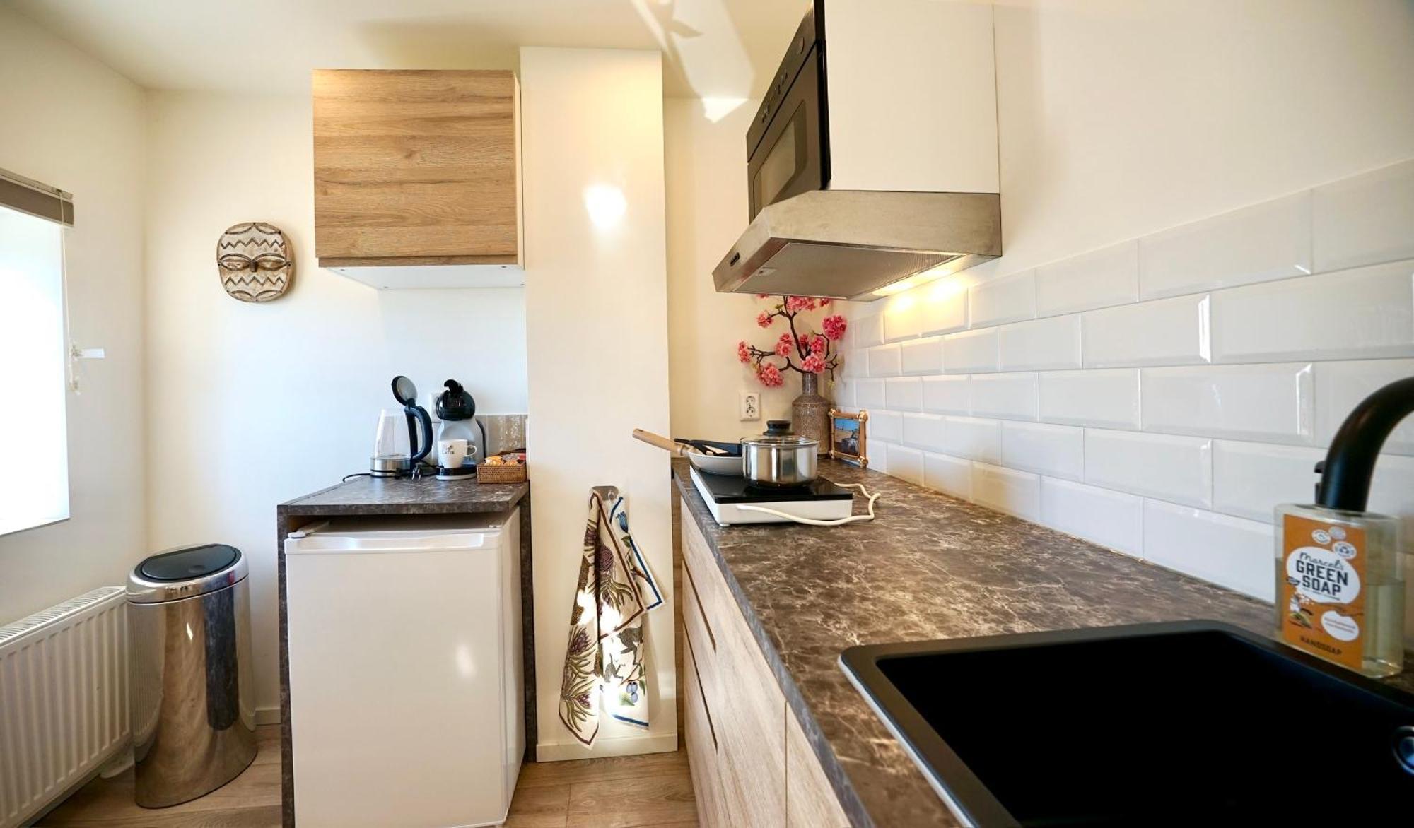 Maun Apartment Зандфорт Экстерьер фото